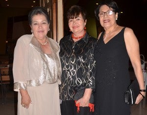Carmen de Tenorio, Margarita de Bados y Vilma Valdez.