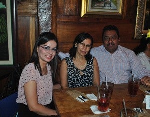 Sandra Mejía, Justina Canales y Héctor Palacios.