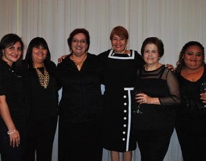 Judy Faraj, Estela Ortega, Azucena Ponce, Verónica Ortega, María Dolores de Rápalo y Pamela Boadla.