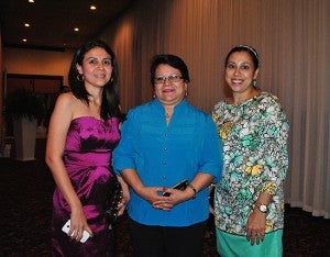 Cristy María Salgado, Olga Echeverría y Yahaira Garay.