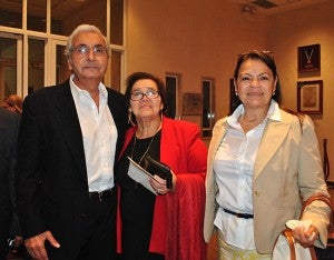 Selim Canahuati, Carmen Hernández y divina Smith.