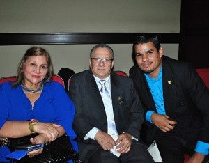 Farah Robles, Oscar Galeano, Eddy Sarmiento.