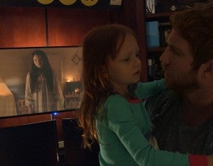 ‘ACTIVIDAD PARANORMAL: LA DIMENSIÓN FANTASMA’ Director: Gregory Plotkin Reparto: Katie Featherston, Tyler Craig Estrena: 23 de octubre.