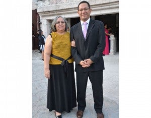 Mirna de García y Yanuario García.