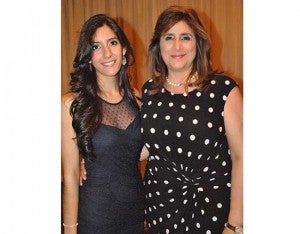 Lilian y Victoria Kawas.