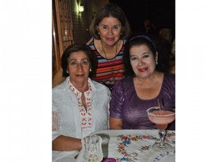 Miriam de Castellón, Aida Kattán y Guadalupe Funes.
