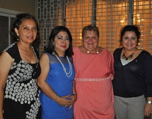 Dina Flores, Ester Amaya, Vilma Bohórquez y Marinely Aguilar.