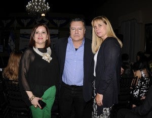 Carolina Carías, Francisco Pinto Rodezno y Dagmar Kaemper.