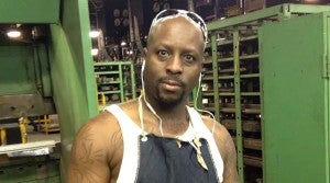 :Identifican al atacante como Cedric Ford, empleado de Excel Industrie