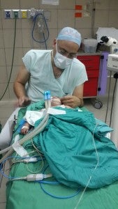 Los médicos han mostrad su amor por su profesión.