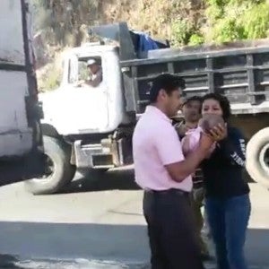 Los padres de la menor fallecida la transladaron a un centro asistencial, pero estos no pudieron hacer nada por la menor.