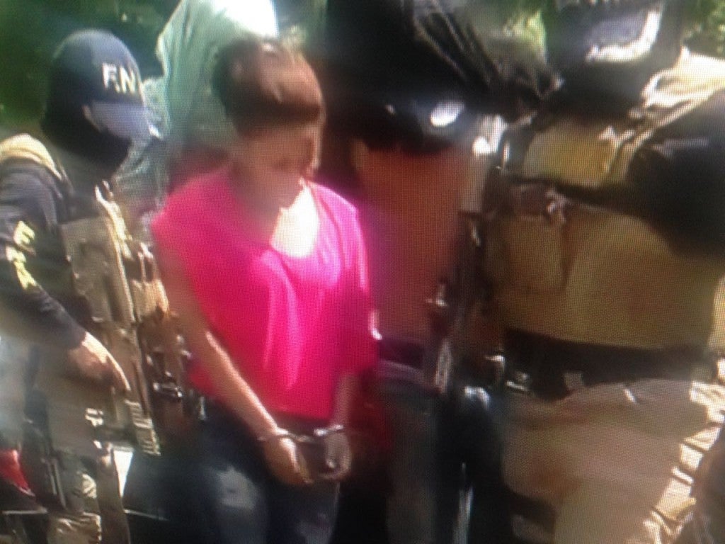 Mujer capturada por suponerla responsable de incendio de autobús en Choloma
