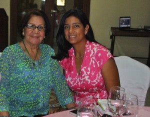 Amita Caballero y Paola de Pérez.