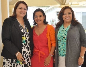 Maritza Vilorio, Carolina Ayescas y Lesly Vilorio.