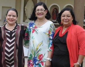 Zuheil  Pineda, Cristina Cortez y María del Carmen Figueroa.