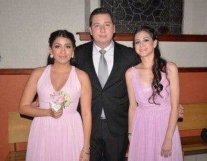 Ana Salazar, David  Cabrera y Julia Salazar. 