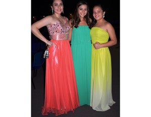 Denisse Méndez, Mary Ann Chahín y Ana Castellanos.