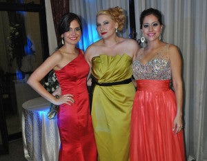 Alina Sagastume, Katherine Handal y Ana tinoco. 