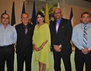 Miguel Crespín, Osiris Paredes, Juan Carlos Ordoñez y Oscar Sánchez parte del comité organizador del homenaje al doctor Miguel Aguiluz.