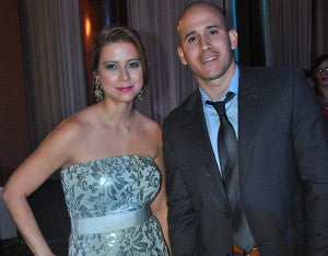 Bessy Lardizábal y Flavio Velásquez.