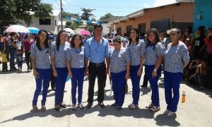 Maestros de la Escuela Rural Mixta "Dionisio de Herrera".