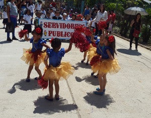 Ritmo, sabor y de todo un poco en el gran desfile.