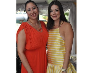 Karla Catocho y Melissa Zelaya.