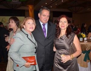 Clarissa Coello, José Luis Moncada y Pasqualina di Sirio.