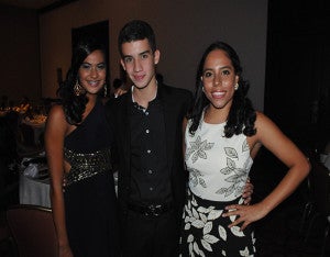 Carol Martínez, Jesús Maldonado y Leonor González.