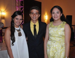 Dori Estefany Molina, Roberto Castro y Klarissa Durán.