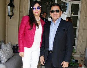 Gloria Abudoj y Miguel Chong.