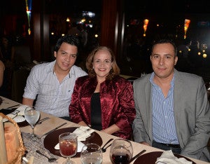 Héctor, Yamileth y Jorge López.