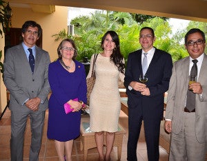 Miguel González, Rosa Paz, María José Laitano, Carla David Cálix y Julio Raudales.