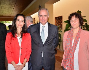 Cristina Gomáriz, Pablo Gómez de Olea y Cinthya Breña.
