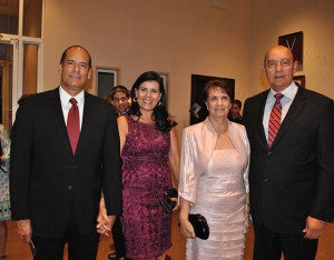 Roberto y Marisol Álvarez e Indiana y Carlos Flores.