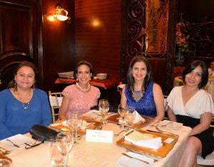 Sayda de Alberto, Gabriela Becerril, Marcela Saybe y Karla Villanueva.