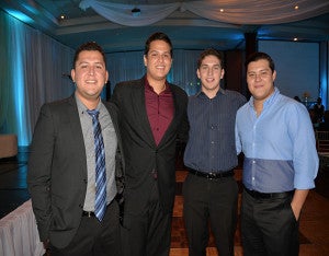 Mario Batres, Charlie Garcia, Mauricio Huezo y Omar Yanes. 
