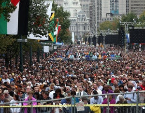 Pope Francis Celebrates Mass On Philadelphia's Benjamin Franklin Parkway