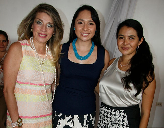 Aida Cubas, Zaira Reyna y Sandra Segovia.